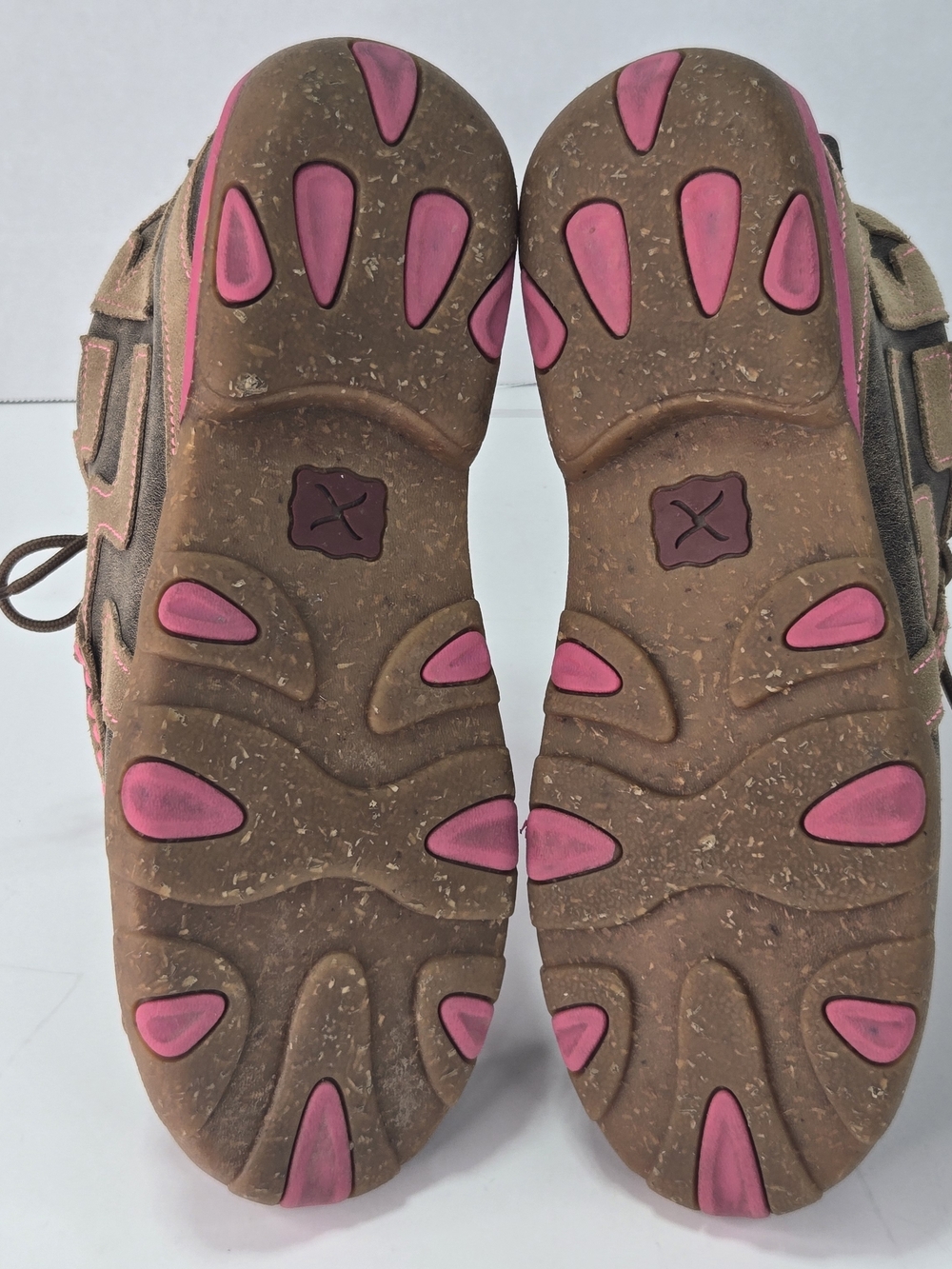 Twisted X Chukka Driving Moc Brown Suede Ankle Boots Pink Accents Women's Size 9 - Picture 7 of 13
